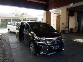 Kenapa Sewa Mobil Mewah di Bali